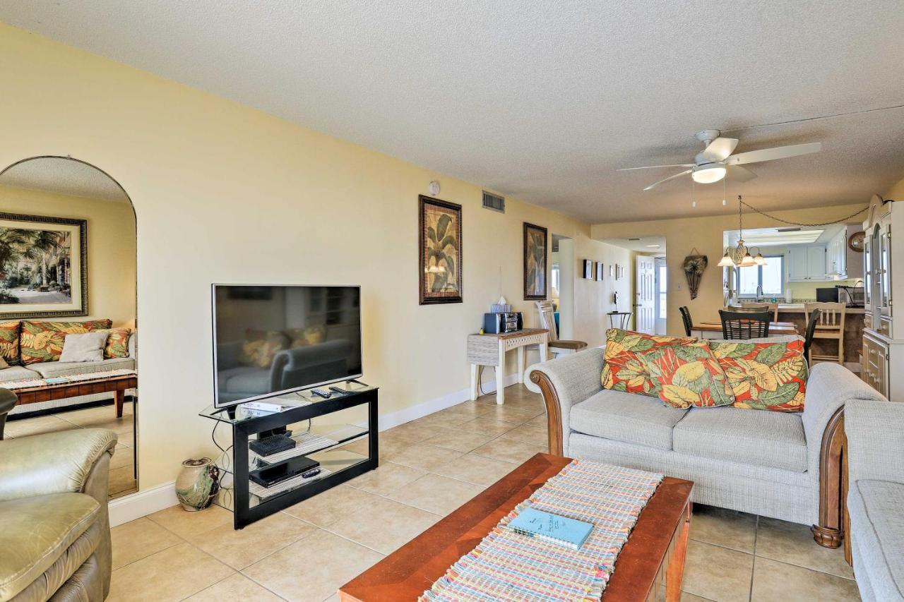 Oceanfront Cocoa Beach Condo With View Walk To Pier Eksteriør billede