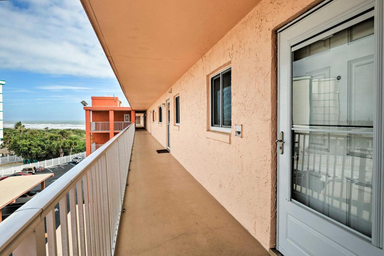 Oceanfront Cocoa Beach Condo With View Walk To Pier Eksteriør billede